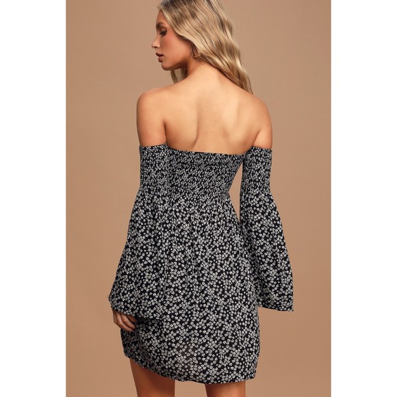 Lulus Picking Daisies Flower print Off-the-Shoulder mini black dress 100%rayon L - Picture 3 of 12